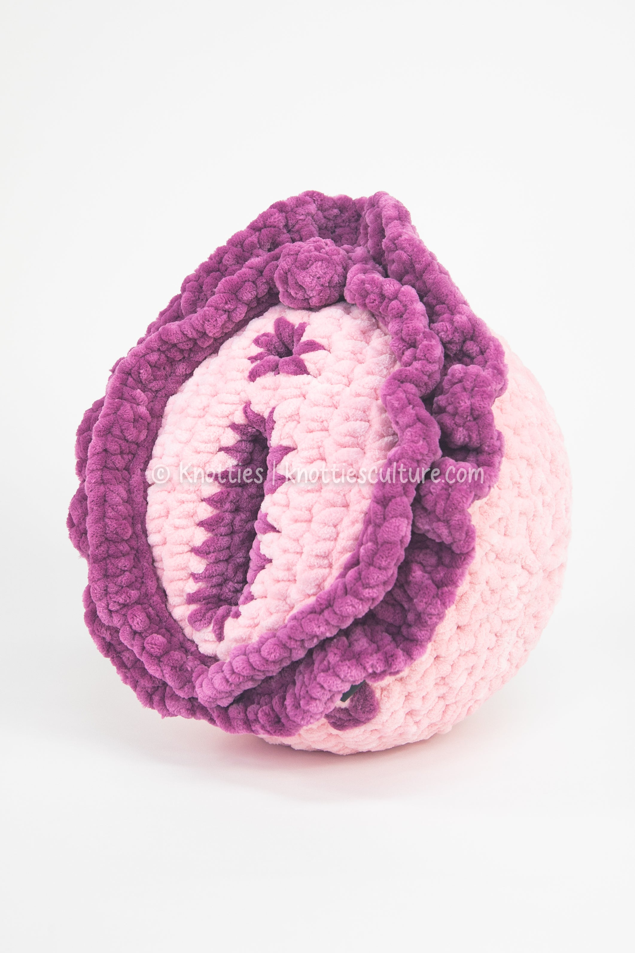 Vulva Pillow - PINK BERRY