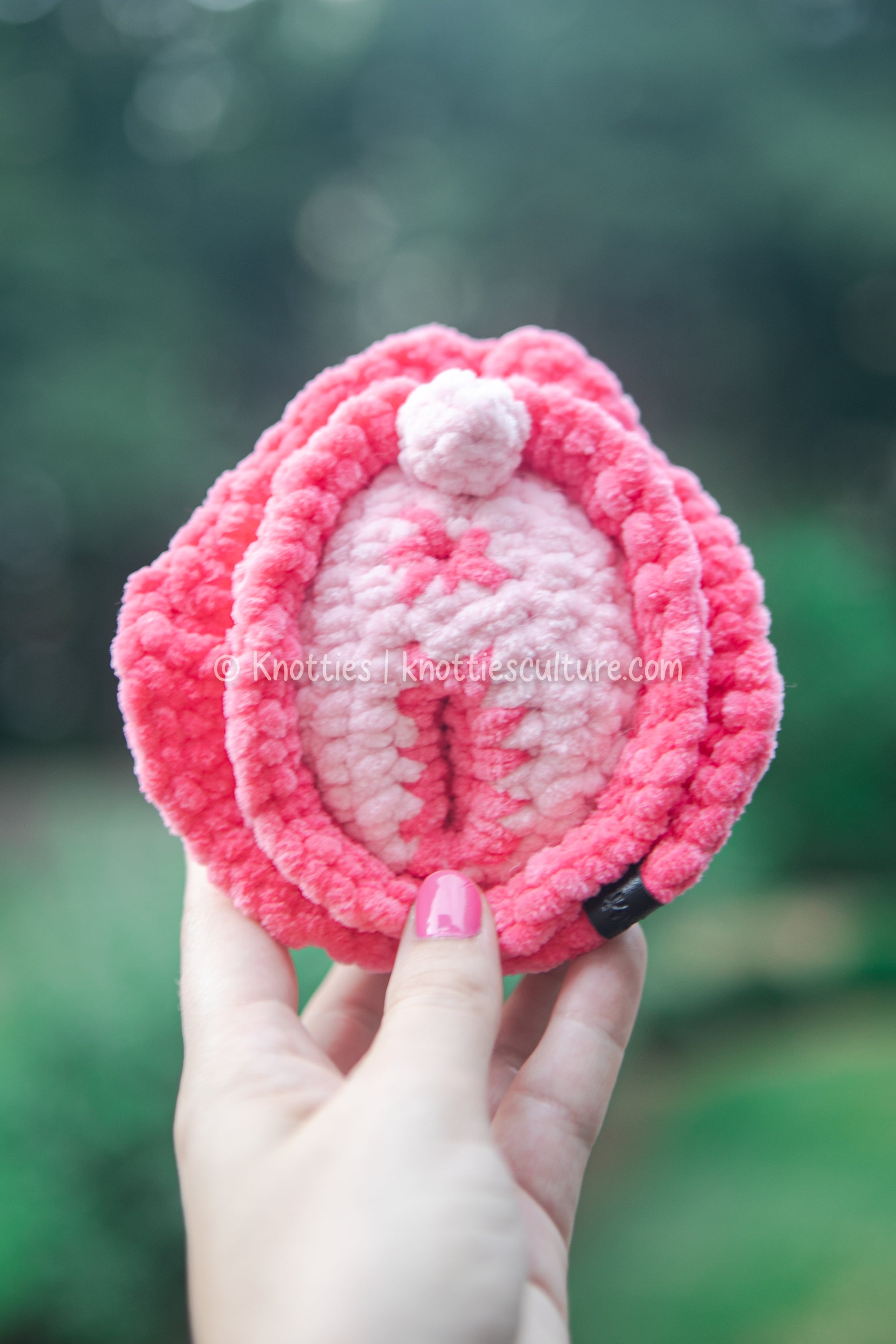 Vulva Plushies