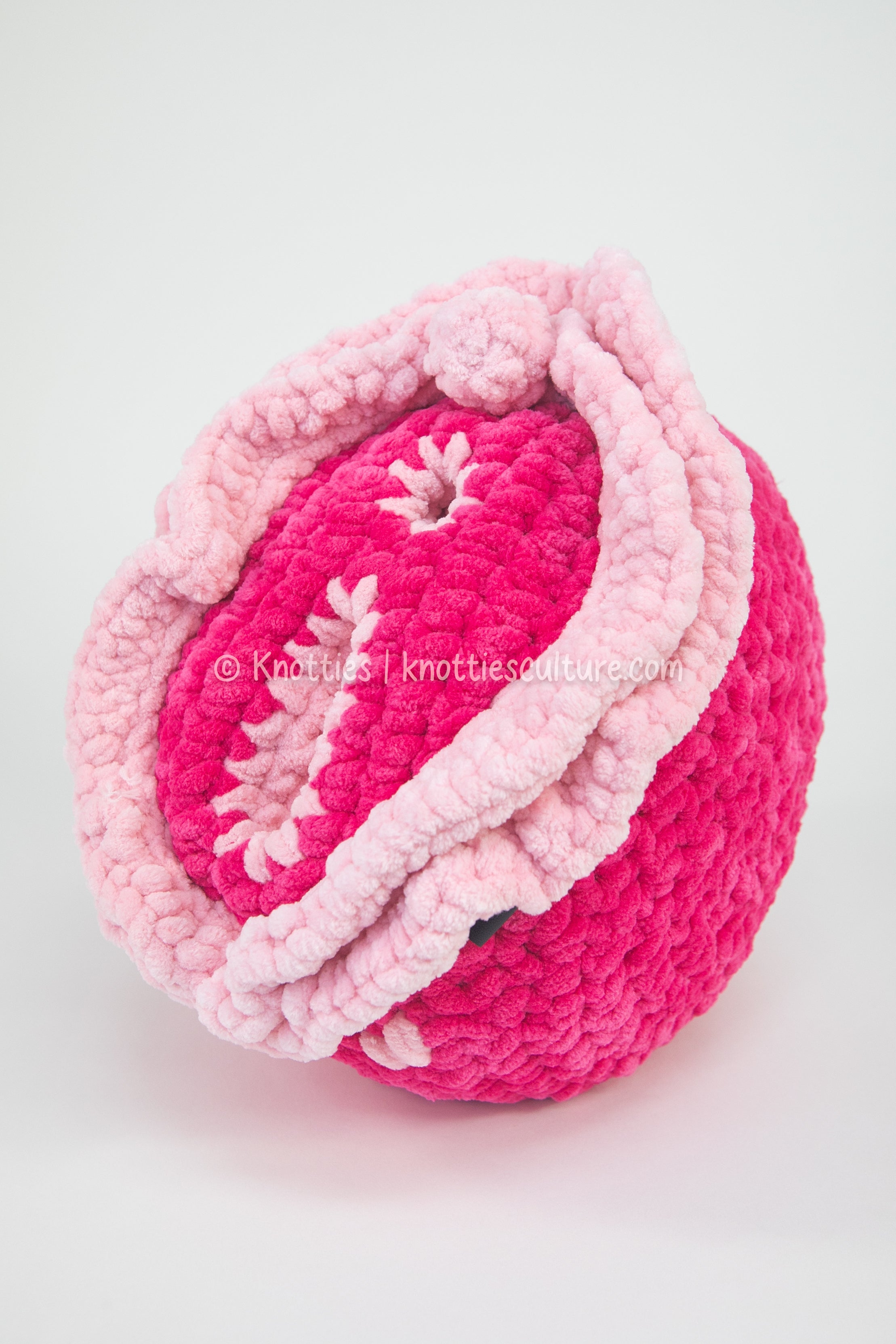 Vulva Pillow - HOT PINK